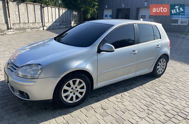 Хэтчбек Volkswagen Golf 2006 в Днепре