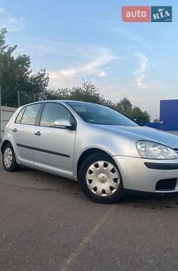 Хетчбек Volkswagen Golf 2005 в Львові