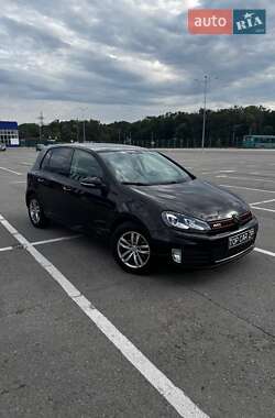 Хэтчбек Volkswagen Golf 2009 в Запорожье