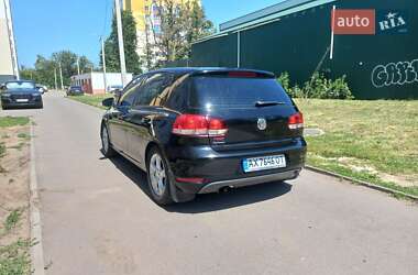 Хетчбек Volkswagen Golf 2010 в Харкові