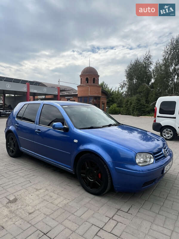 Хетчбек Volkswagen Golf 1999 в Дубні