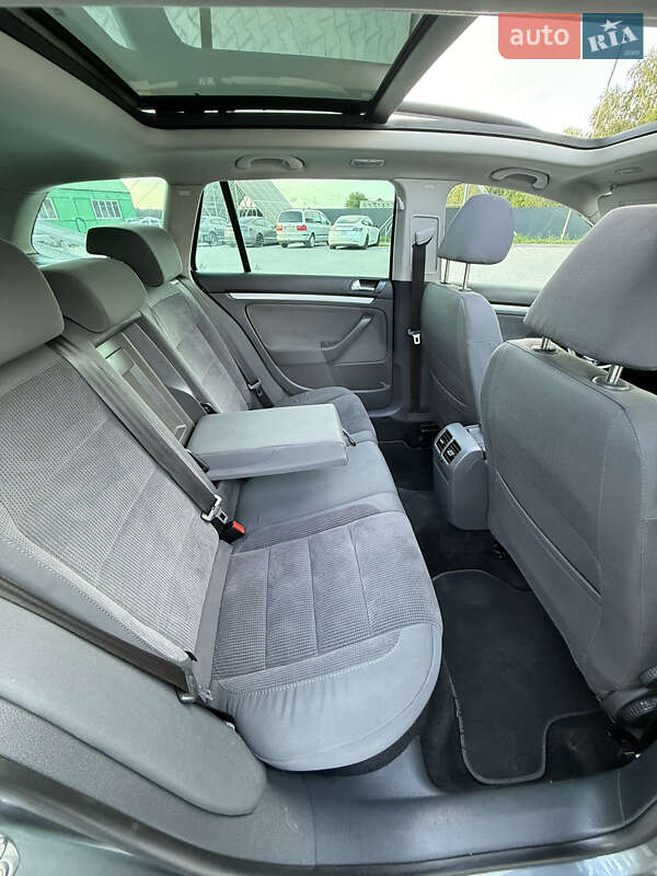 Універсал Volkswagen Golf 2007 в Полтаві