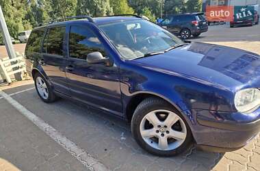 Универсал Volkswagen Golf 2001 в Сумах