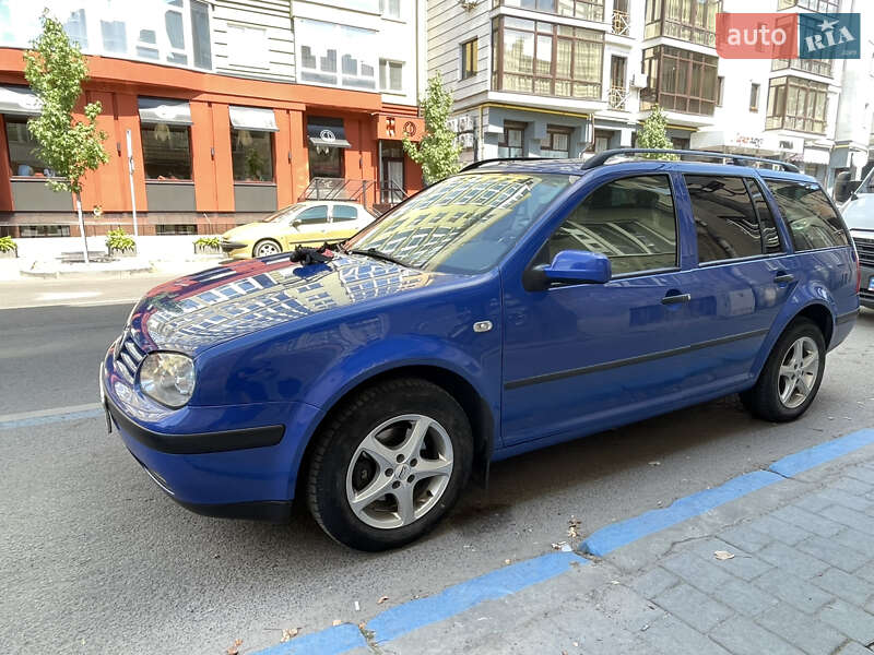 Универсал Volkswagen Golf 2000 в Ковеле
