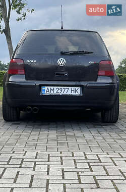 Хетчбек Volkswagen Golf 2000 в Рівному