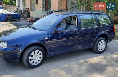 Универсал Volkswagen Golf 2003 в Желтых Водах