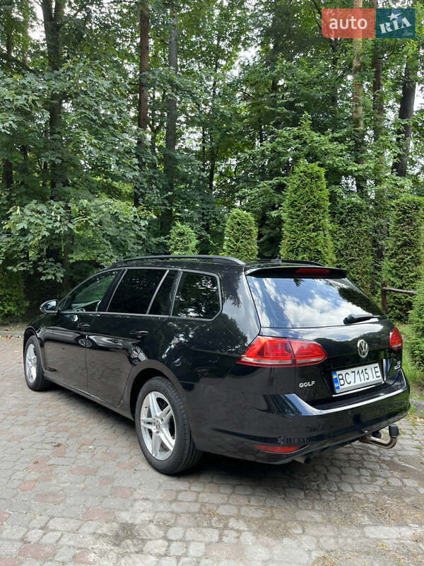 Універсал Volkswagen Golf 2014 в Трускавці