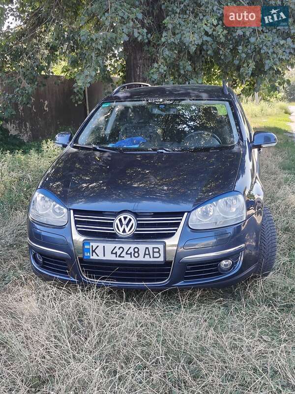 Універсал Volkswagen Golf 2008 в Яготині