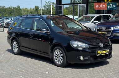 Универсал Volkswagen Golf 2011 в Черновцах