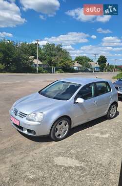 Хэтчбек Volkswagen Golf 2006 в Новоархангельске