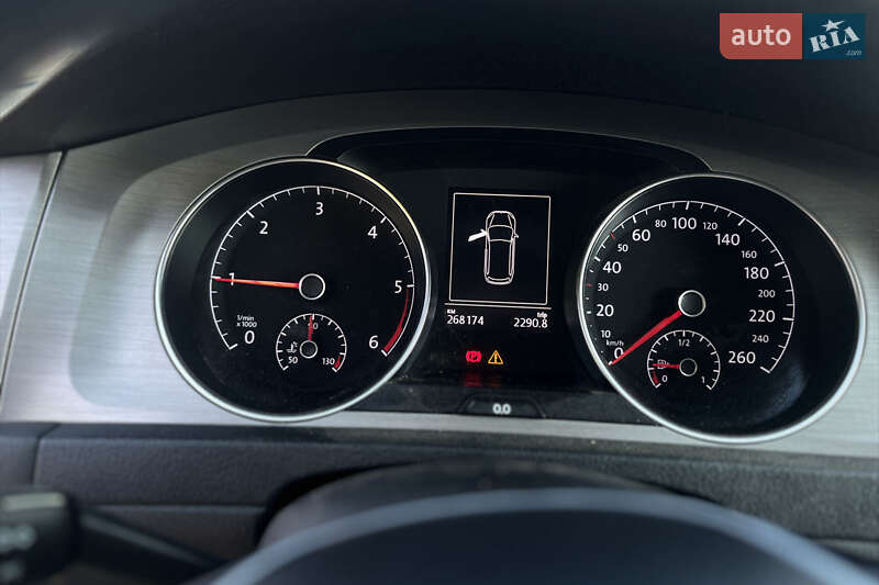 Универсал Volkswagen Golf 2014 в Мукачево