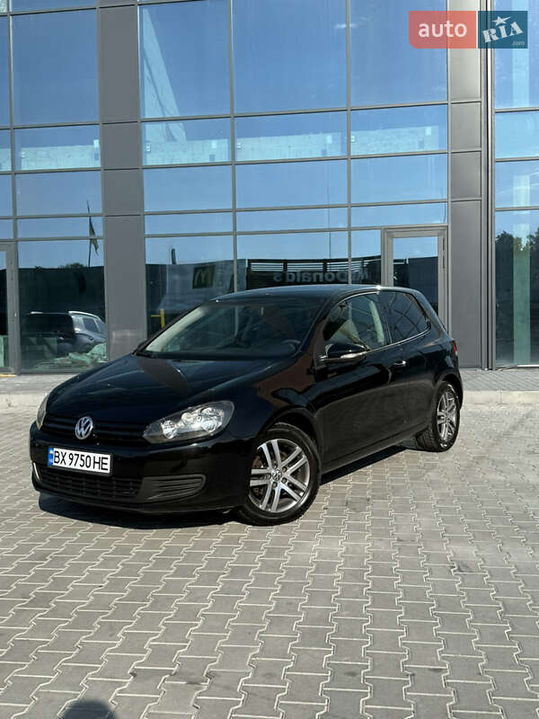Хетчбек Volkswagen Golf 2009 в Хмельницькому