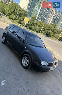 Хетчбек Volkswagen Golf 1999 в Чернівцях