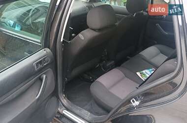 Хэтчбек Volkswagen Golf 2000 в Решетиловке
