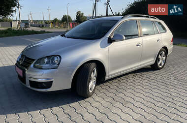 Універсал Volkswagen Golf 2008 в Вінниці