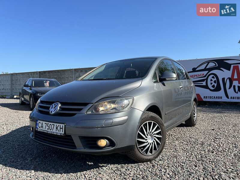 Volkswagen Golf 2005