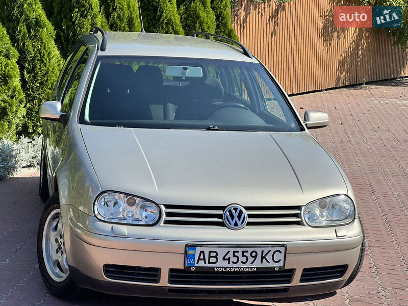 Volkswagen Golf 2005
