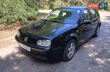 Хетчбек Volkswagen Golf 1998 в Ковелі