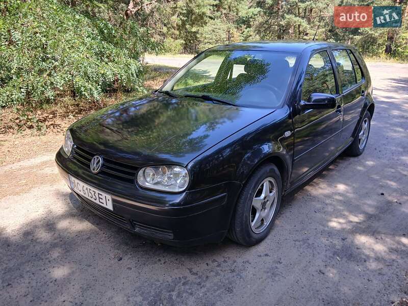 Volkswagen Golf 1998