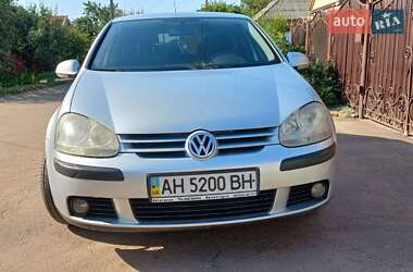 Хэтчбек Volkswagen Golf 2005 в Харькове