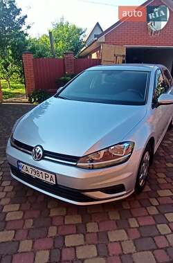 Хетчбек Volkswagen Golf 2020 в Хмельницькому