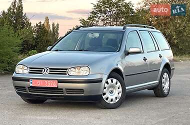 Універсал Volkswagen Golf 2002 в Дніпрі