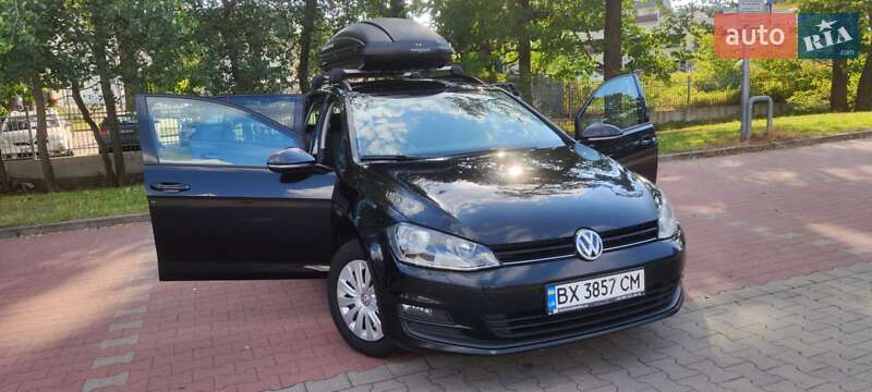 Універсал Volkswagen Golf 2013 в Шепетівці