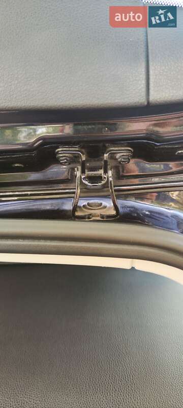 Універсал Volkswagen Golf 2013 в Шепетівці