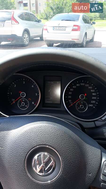 Універсал Volkswagen Golf 2011 в Трипіллі фото 5 Універсал Volkswagen Golf 2011 в Трипіллі
