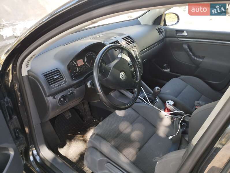 Хэтчбек Volkswagen Golf 2008 в Первомайске фото 2 Хэтчбек Volkswagen Golf 2008 в Первомайске