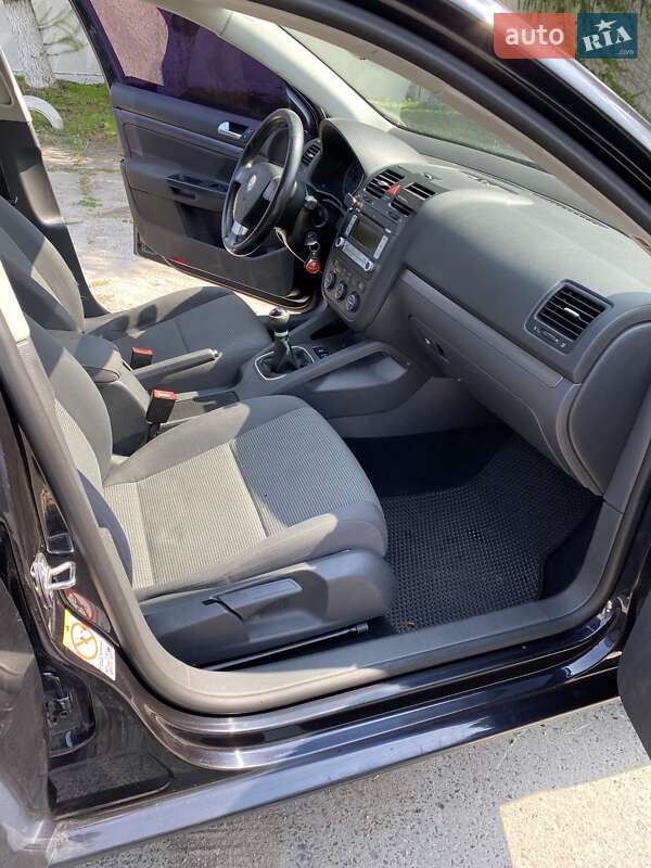 Универсал Volkswagen Golf 2008 в Софиевской Борщаговке