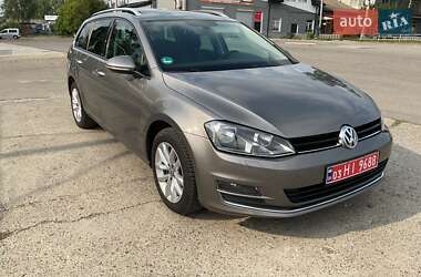 Универсал Volkswagen Golf 2016 в Черновцах