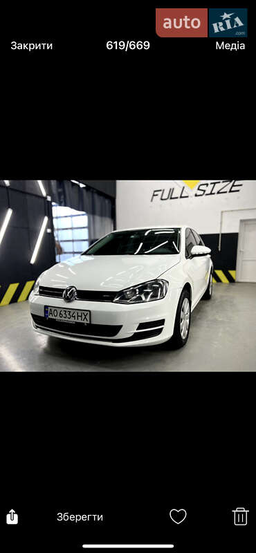 Хетчбек Volkswagen Golf 2014 в Мукачевому