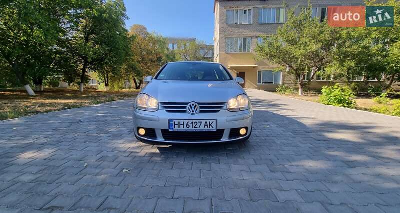 Хетчбек Volkswagen Golf 2008 в Подільську