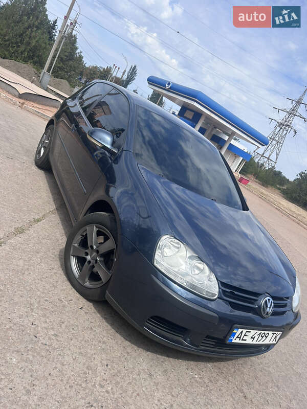 Volkswagen Golf 2005
