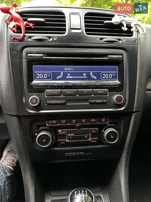 Универсал Volkswagen Golf 2011 в Днепре