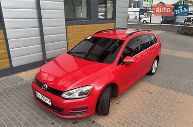 Универсал Volkswagen Golf 2015 в Киеве