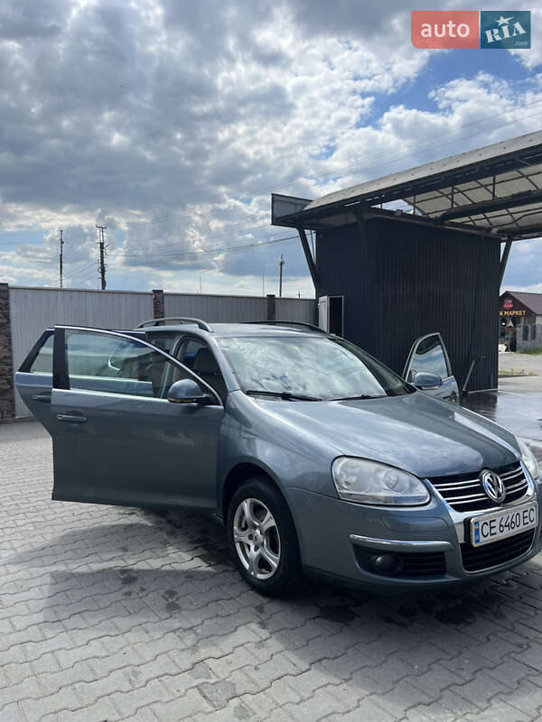 Универсал Volkswagen Golf 2007 в Черновцах