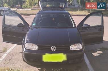 Хэтчбек Volkswagen Golf 1997 в Чернигове