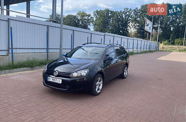 Универсал Volkswagen Golf 2010 в Полтаве