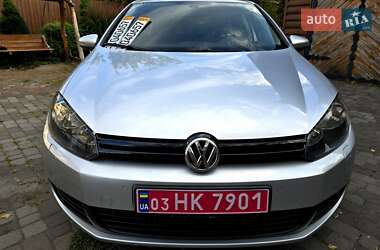 Хэтчбек Volkswagen Golf 2011 в Полтаве