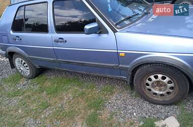 Хетчбек Volkswagen Golf 1988 в Луцьку