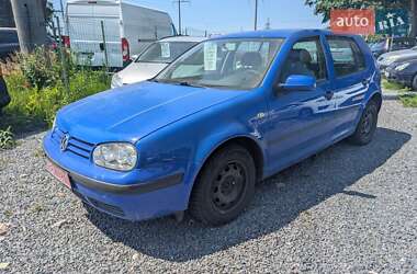 Хетчбек Volkswagen Golf 2001 в Рівному