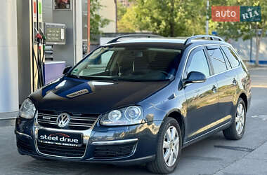 Универсал Volkswagen Golf 2007 в Николаеве