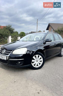 Універсал Volkswagen Golf 2008 в Львові