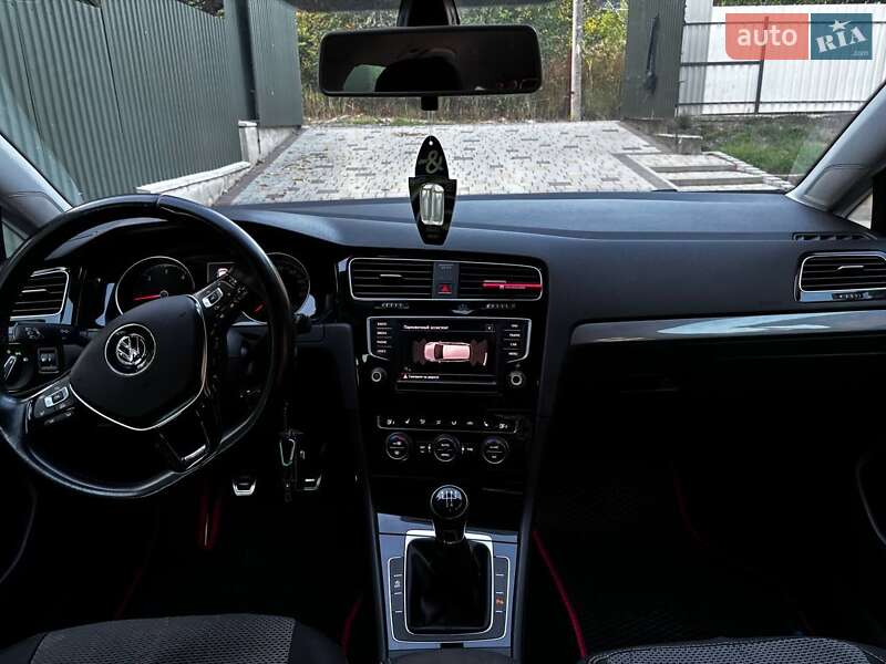 Универсал Volkswagen Golf 2016 в Ужгороде фото 33 Универсал Volkswagen Golf 2016 в Ужгороде