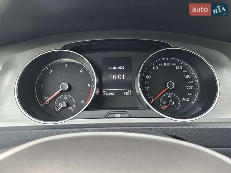 Универсал Volkswagen Golf 2015 в Белой Церкви