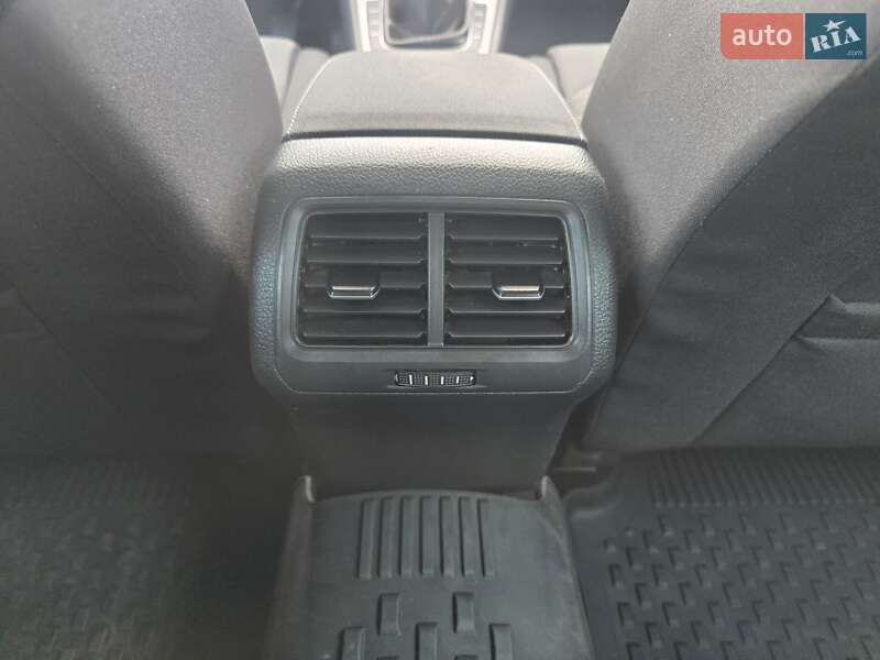 Универсал Volkswagen Golf 2015 в Белой Церкви