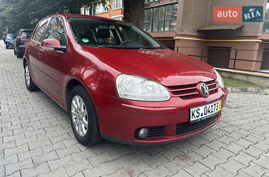 Хэтчбек Volkswagen Golf 2005 в Стрые