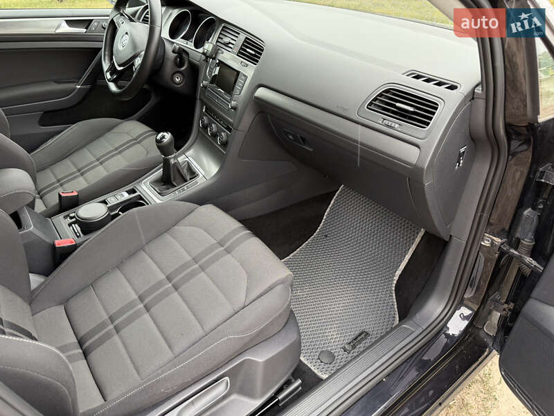 Хэтчбек Volkswagen Golf 2013 в Харькове фото 24 Хэтчбек Volkswagen Golf 2013 в Харькове